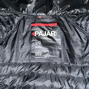 Worn two or three times almost like new, I'm selling it because I have another